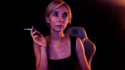 blond_ice_ann online show from 07-26-26, 07:54