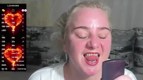 blond_ledi online show from 02-08-25, 08:09