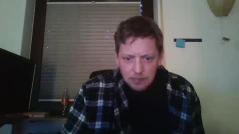 Snapshot of blonde32m chatting on 01-06-25, 03:19 blonde32m online show from 01-06-25, 03:19