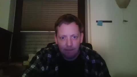 Snapshot of blonde32m chatting on 01-21-25, 11:24 blonde32m online show from 01-21-25, 11:24