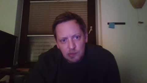 Snapshot of blonde32m chatting on 02-16-25, 06:10 blonde32m online show from 02-16-25, 06:10