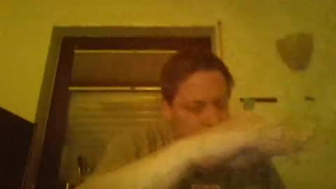 Snapshot of blonde32m chatting on 10-23-25, 11:14 blonde32m online show from 10-23-25, 11:14