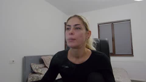 blonde4pasion online show from 12-04-24, 05:27