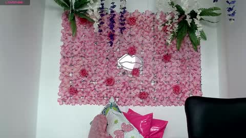 blonde_squirt_ online show from 01-24-25, 07:19