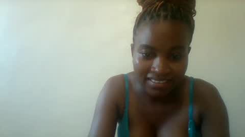 Snapshot of blondebarbiey chatting on 03-06-25, 02:51 blonde online show from 03-06-25, 02:51