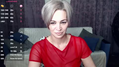Lola online show from 12-18-24, 10:02