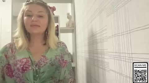 blondie_xoxoxo online show from 11-05-25, 06:52