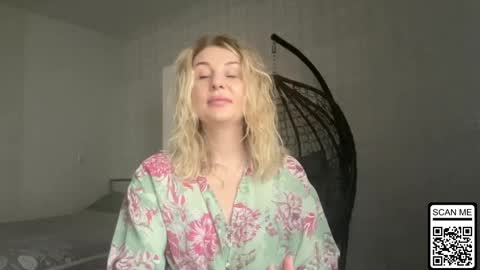 blondie_xoxoxo online show from 04-01-26, 08:59