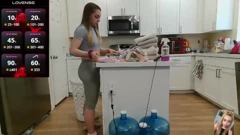 Bubbles online show from 04-18-26, 07:07