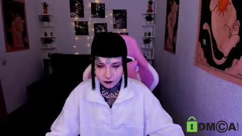 Mary online show from 02-11-26, 09:58