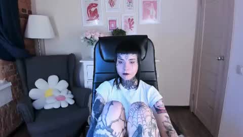 Mary online show from 08-05-26, 08:33