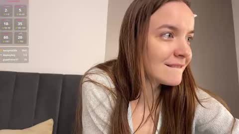 Snapshot of bloomyblue chatting on 05-16-26, 07:34 bloomyblue online show from 05-16-26, 07:34