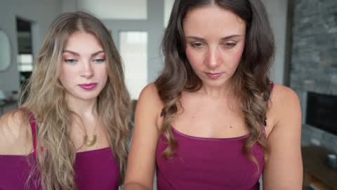 Snapshot of bloomyogi chatting on 01-03-25, 08:01 Emma Bloom online show from 01-03-25, 08:01