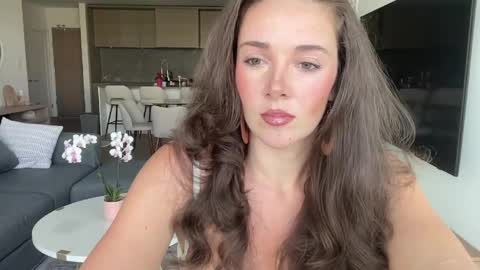 Emma Bloom online show from 05-24-26, 06:13