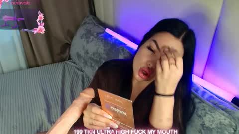 Snapshot of blowjob_queeny chatting on 09-09-25, 06:24 Welcome guysMy name KatePVT its Open online show from 09-09-25, 06:24