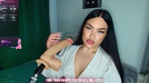 Snapshot of blowjob_queeny chatting on 09-23-25, 06:49 Welcome guysMy name KatePVT its Open online show from 09-23-25, 06:49