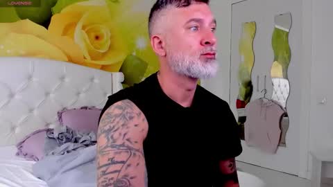 Nico online show from 10-08-25, 07:50