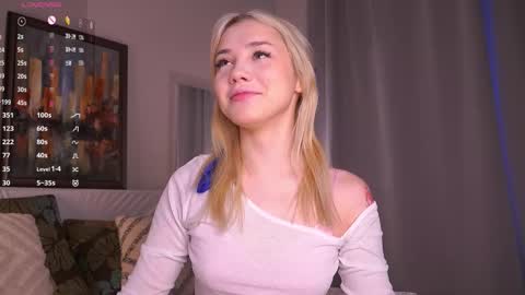 Adeline online show from 12-15-25, 05:44