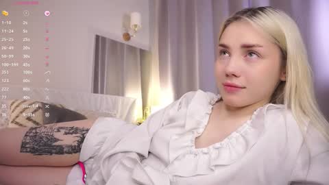 Adeline online show from 01-15-26, 05:45