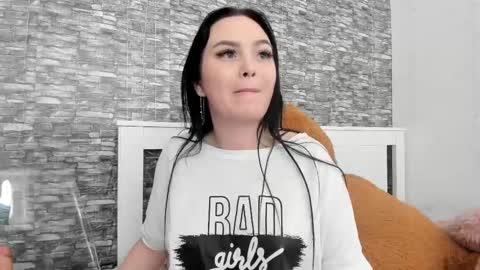 Snapshot of blue_candy28 chatting on 02-21-25, 04:40 blue candy28 online show from 02-21-25, 04:40