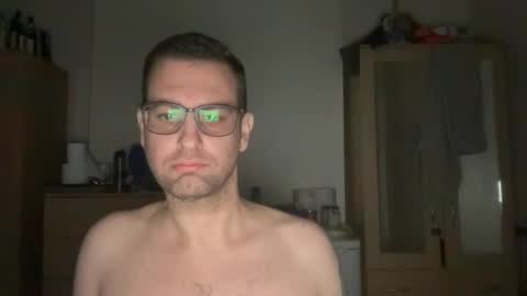 Snapshot of blue_eyes_85 chatting on 12-22-24, 02:27 blue_eyes_85 online show from 12-22-24, 02:27