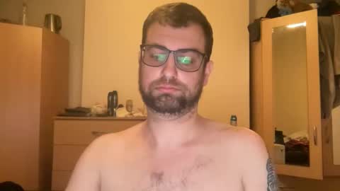 Snapshot of blue_eyes_85 chatting on 01-17-25, 01:57 blue_eyes_85 online show from 01-17-25, 01:57