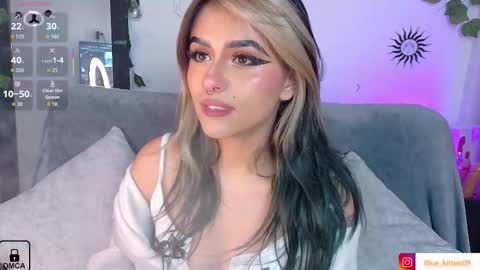 Snapshot of blue_kittenn chatting on 02-04-26, 06:41 blue_kittenn online show from 02-04-26, 06:41