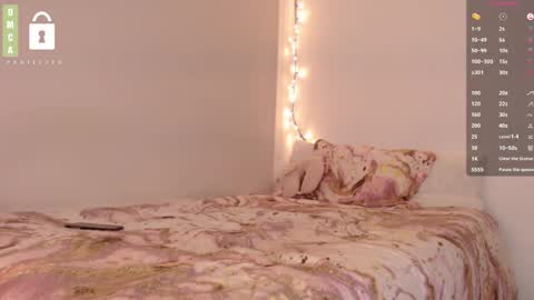 Blue online show from 02-25-25, 10:18