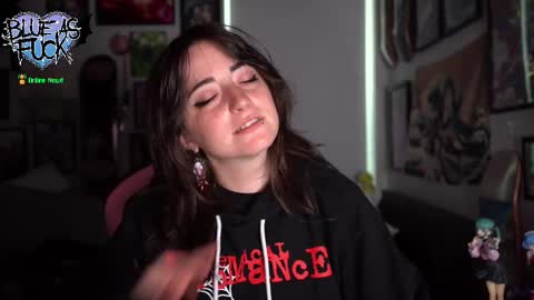 Blue online show from 09-25-25, 01:20