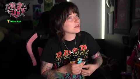 Blue online show from 07-01-26, 12:23