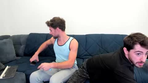 Snapshot of bluecollarhunk chatting on 12-18-25, 01:55 BlueCollarHunk online show from 12-18-25, 01:55