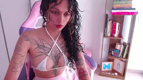 Im Abril .. Nice to meet you  thumb up me please its important  INDEPENDENT MODEL online show from 04-06-26, 07:04