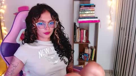Im Abril .. Nice to meet you  thumb up me please its important  INDEPENDENT MODEL online show from 04-28-26, 02:27