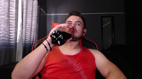 blueeyeboy0 online show from 12-10-24, 06:54