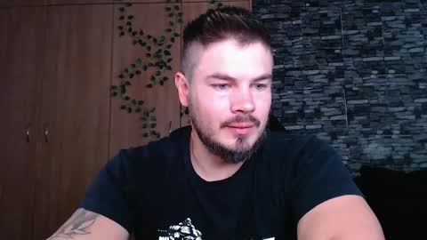 blueeyeboy0 online show from 05-25-26, 08:53