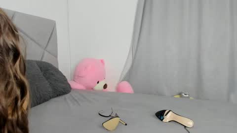 Snapshot of blueeyeslexxxy chatting on 11-25-25, 08:03 blueeyeslexxxy online show from 11-25-25, 08:03