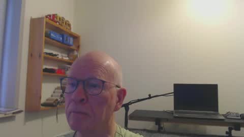 Snapshot of blueeyesn8 chatting on 01-01-25, 11:27 blueeyesn8 online show from 01-01-25, 11:27