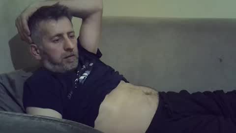 Snapshot of bluehot59 chatting on 12-25-24, 05:15 blue online show from 12-25-24, 05:15