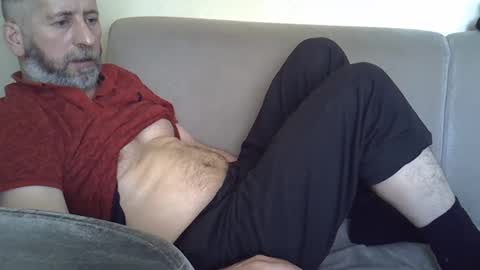 Snapshot of bluehot59 chatting on 02-23-25, 10:06 blue online show from 02-23-25, 10:06