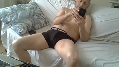 Snapshot of bluehot59 chatting on 03-08-26, 11:03 blue online show from 03-08-26, 11:03