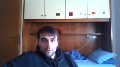 Snapshot of bluejoee chatting on 03-19-26, 10:52 bluejoee online show from 03-19-26, 10:52