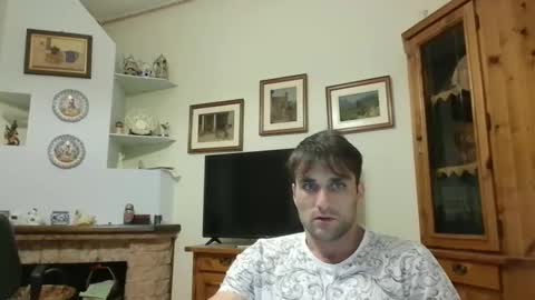 bluejoee online show from 06-08-26, 07:47