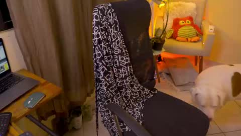 FLORAA online show from 03-08-26, 08:18