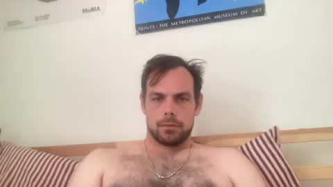Snapshot of blueteashirt chatting on 07-24-26, 03:32 blueteashirt online show from 07-24-26, 03:32
