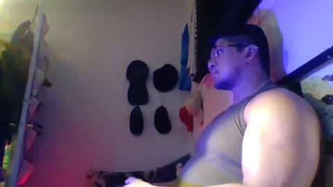 Snapshot of bluevegeta143 chatting on 03-14-26, 02:00 bluevegeta143 online show from 03-14-26, 02:00