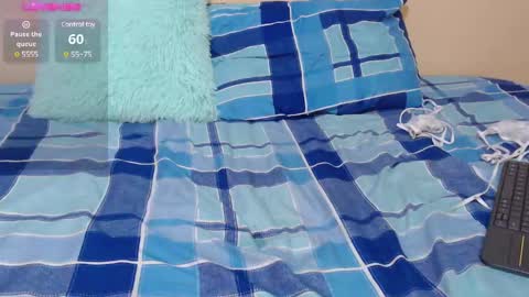 Violette 3 online show from 03-08-25, 04:17