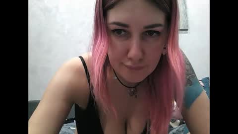 Snapshot of bluexowl chatting on 02-28-25, 07:46 BlueXOwl online show from 02-28-25, 07:46