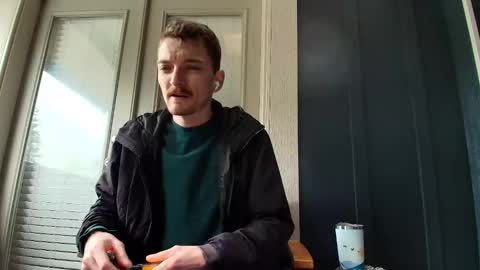 blue online show from 03-18-26, 07:28