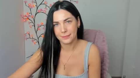 Kelly online show from 04-09-26, 06:19