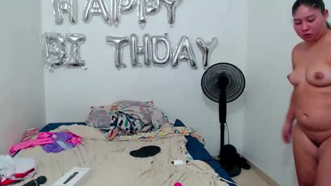 Snapshot of blumbum chatting on 01-16-25, 05:21 Hey guysI am BrendaWelcome my room online show from 01-16-25, 05:21